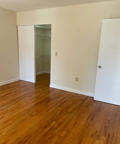 118 Bright St #2 — Photo 15