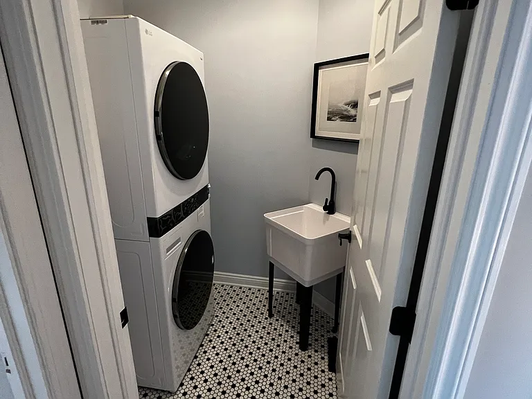 3269 Grey Village Dr — Photo 11
