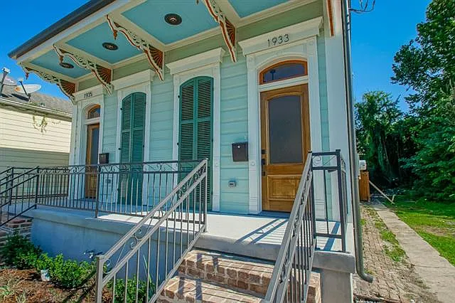 2 bed, 2.0 bath, 920 sqft, $2,000 — Photo 2
