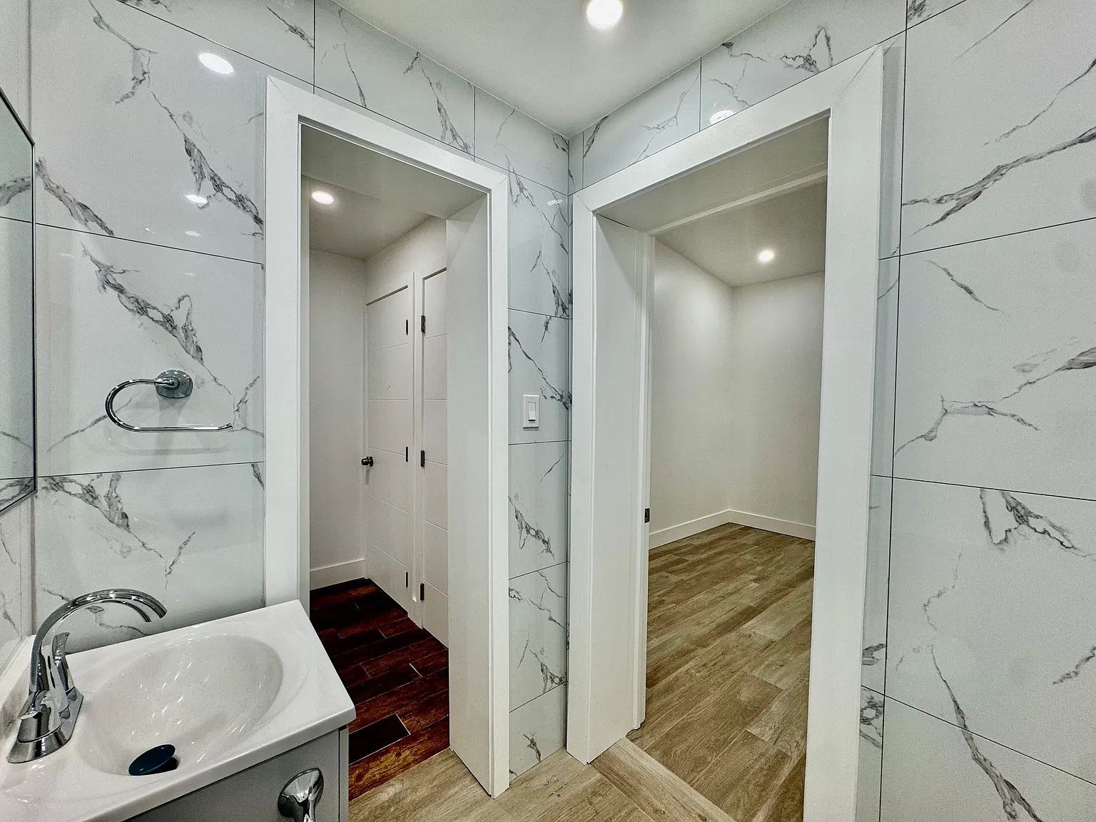 2 bed, 900 sqft, $2,400 — Photo 3