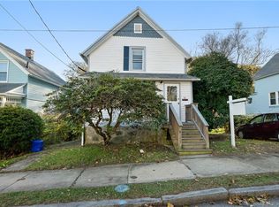 54 Maple Ave, New London, CT 06320