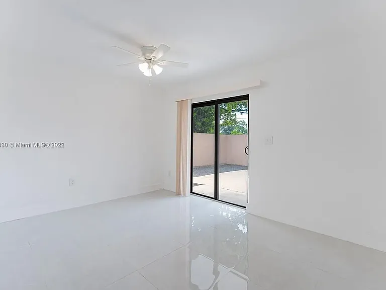 3079 NW 11th St #3053 — Photo 8