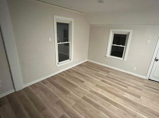 620 S Hawley Rd #B-1BA, Milwaukee, WI 53214