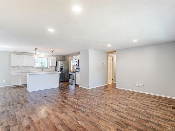 5th image of 7131 Citadel Dr