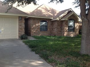 2205 E 29th St, Mission, TX 78574