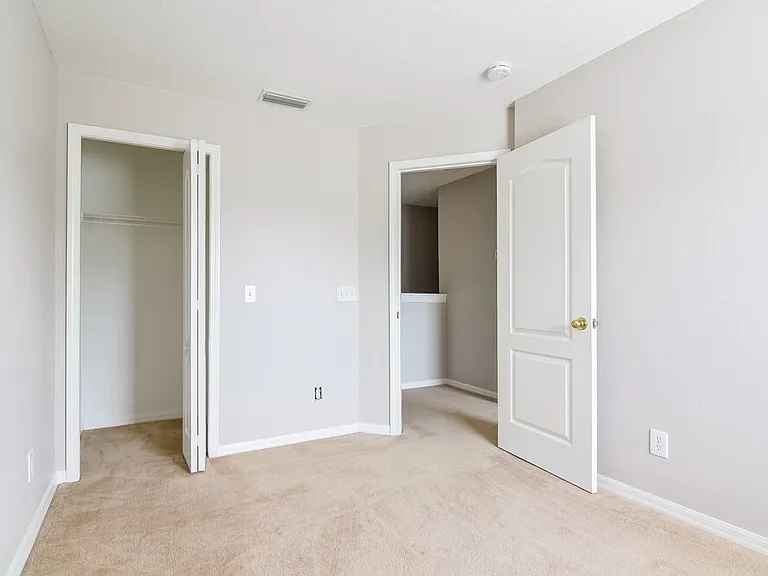 8574 Deer Chase Dr — Photo 12