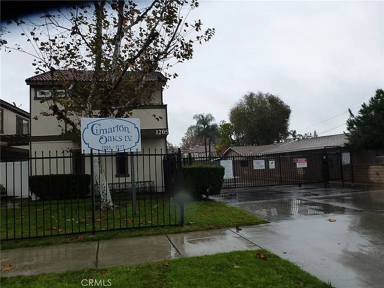1211 S Palmetto Ave #C — Photo 32