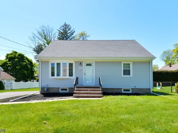 113 Stanley Ct, North Haledon Boro, NJ 07508