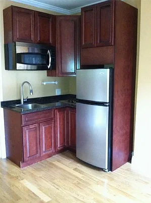 Rented by R New York | media 47