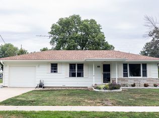 306 W Marquardt St, Avoca, IA 51521