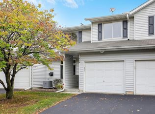 516 Roundhouse St, Shakopee, MN 55379