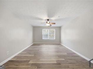 5102 Fairington Ridge Cir, Lithonia, GA 30038
