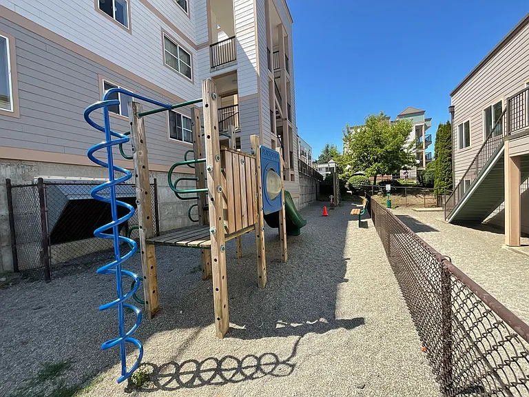 Belleau Woods Apartment Homes — Photo 20