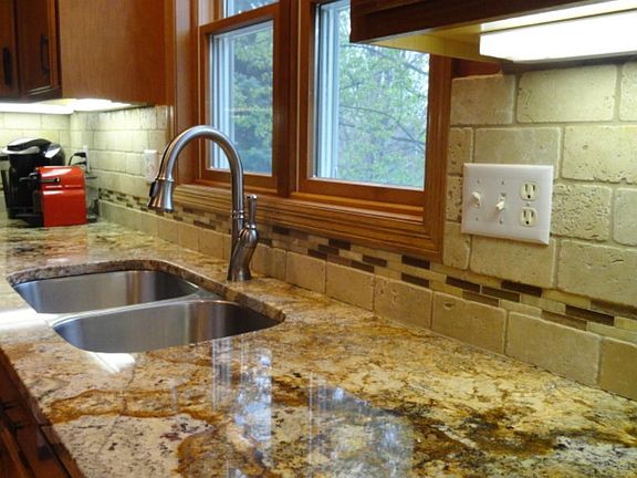 5th image of 3828 Alexandria Dr