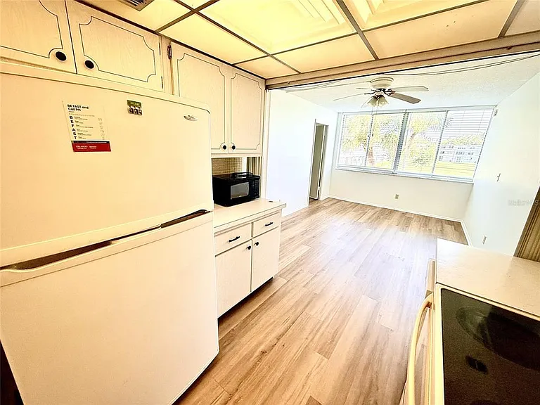 4880 Locust St NE #234 — Photo 11
