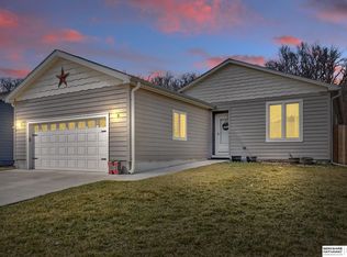 2726 Krejci Blvd, Blair, NE 68008