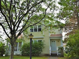 10 Taconic St, Poughkeepsie, NY 12603