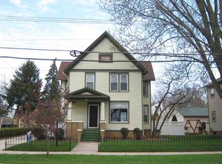 1431 Ruger Ave, Janesville, WI 53545