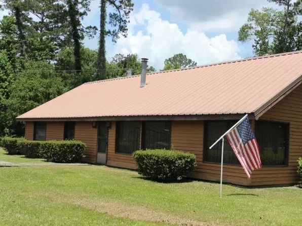 29488 Henry White Rd, Albany, LA 70711