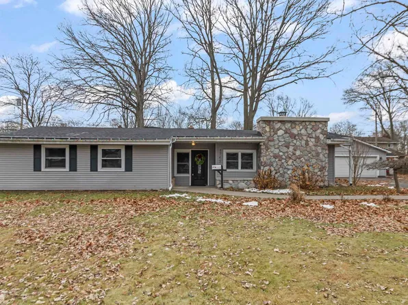 1745 Wisconsin Ave, Marysville, MI 48040