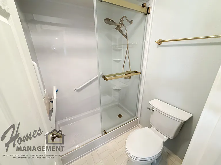 152 S Shore Dr — Photo 8
