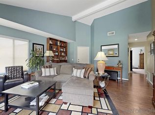 29426 Circle R Greens Dr, Escondido, CA 92026