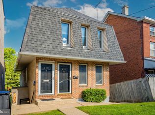 212 Maple St #1, Conshohocken, PA 19428