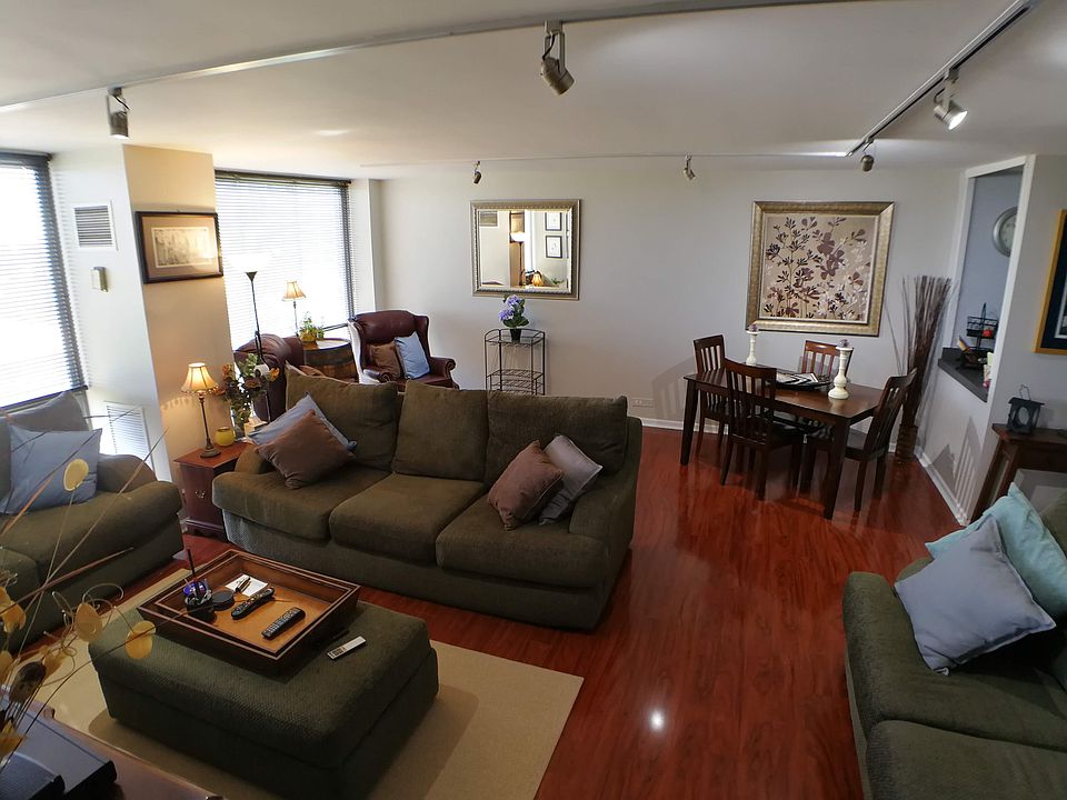 Living - Dining Room Combo