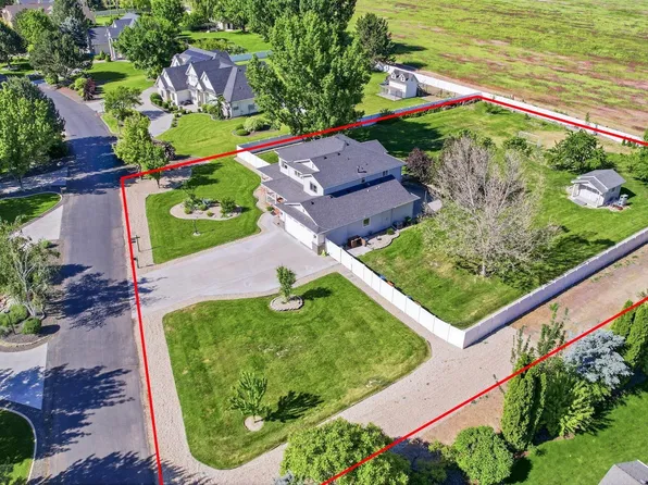 6185 N Serenity Ln, Meridian, ID 83646