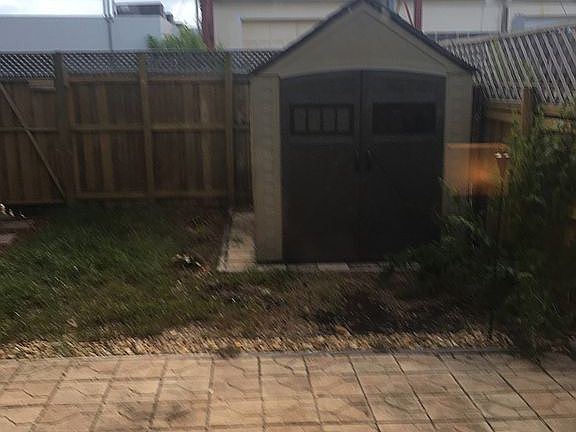 2nd image of 3035 NE 13th Ave