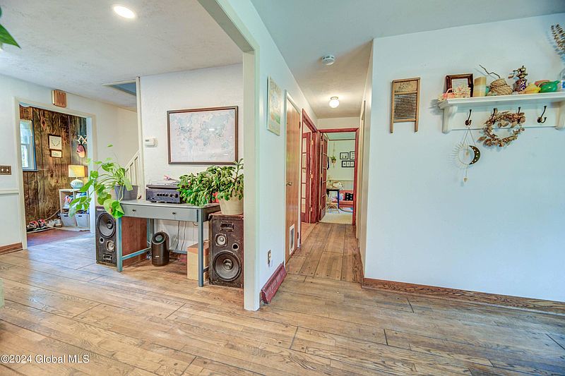 4th image of 2903 Birchton Road