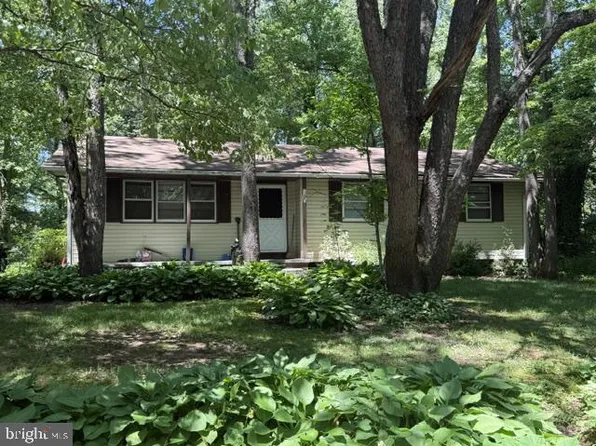 221 Dutchess Rd, Chestertown, MD 21620