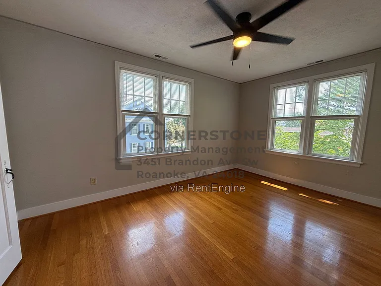 353 Highland Ave SW #3 — Photo 11