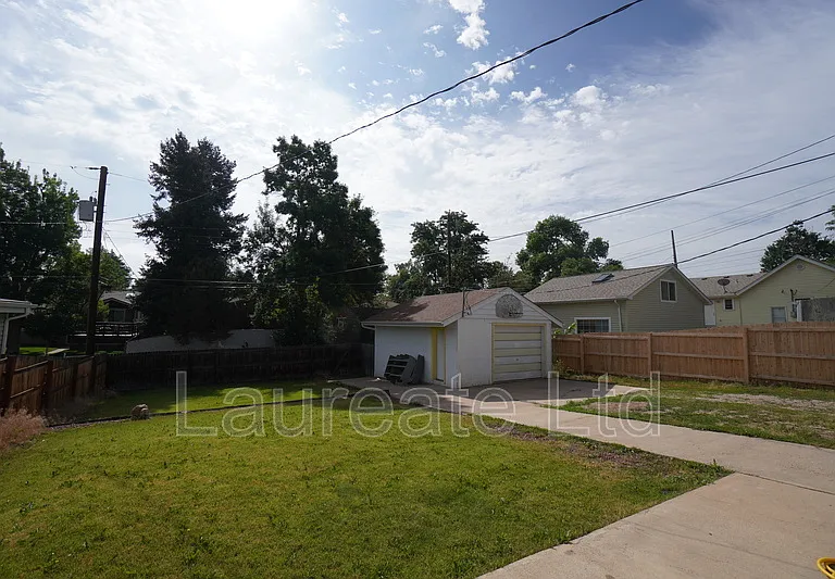 4580 S Fox St — Photo 12
