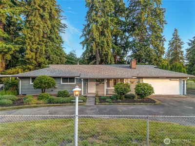 1202 Brookdale Road E, Tacoma, WA, 98445