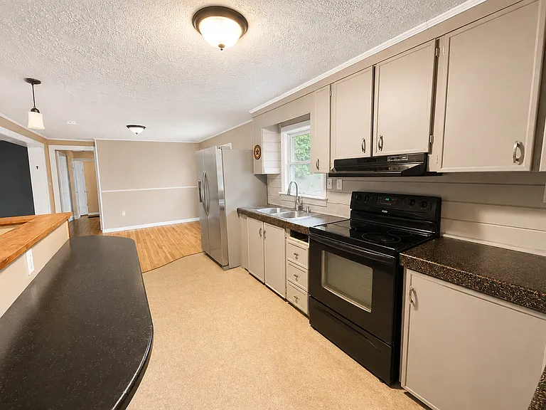 175 Bollinger Dr — Photo 7