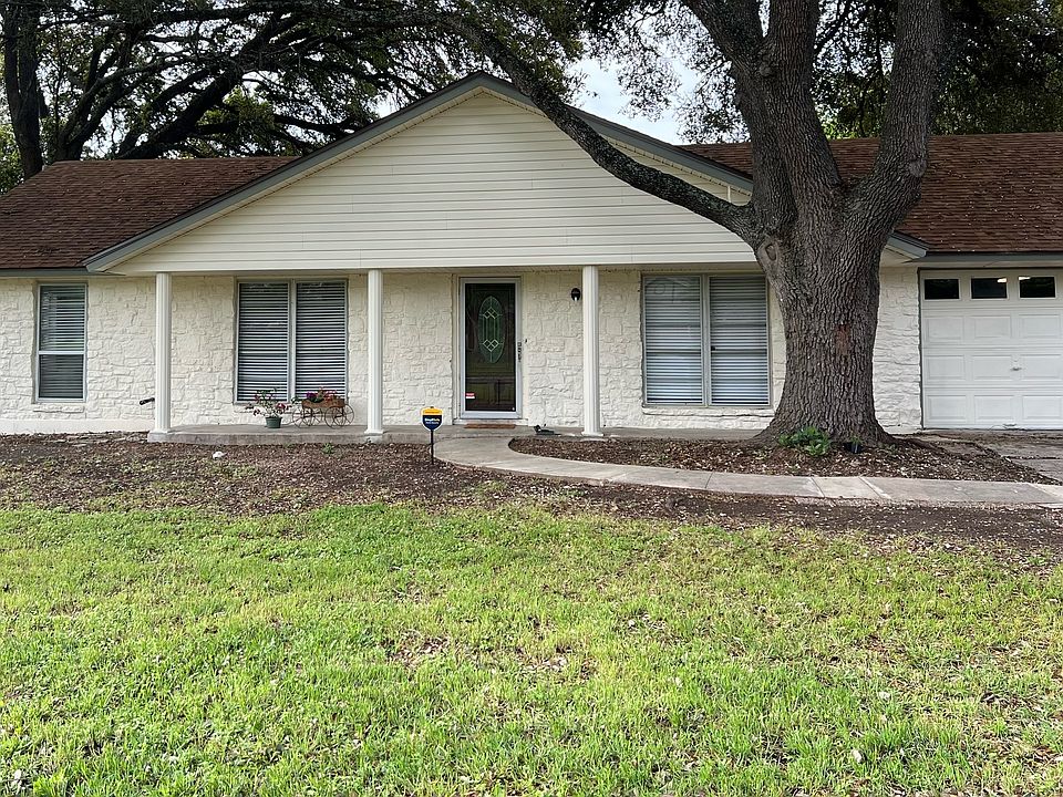 1st image of 5403 Clover Dr