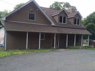 2 Henry St, Lake Hopatcong, NJ 07849