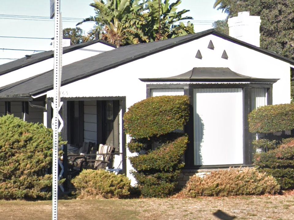 1st image of 763 W 109th Pl