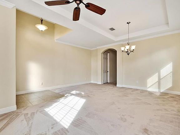 5th image of 508 Crestwick Ct