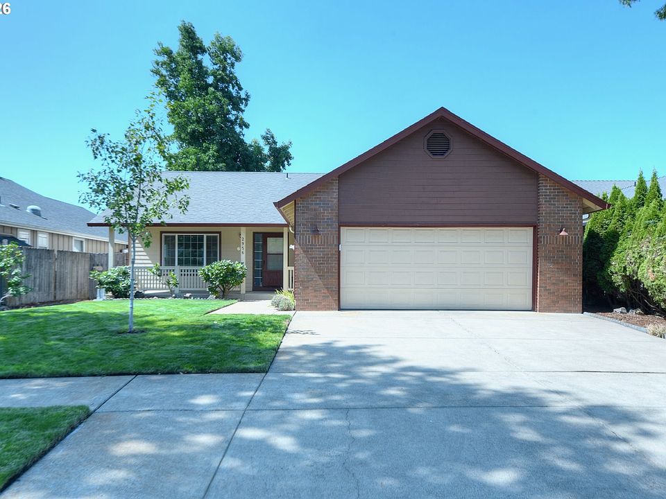 1st image of 2956 Dahlia Ln