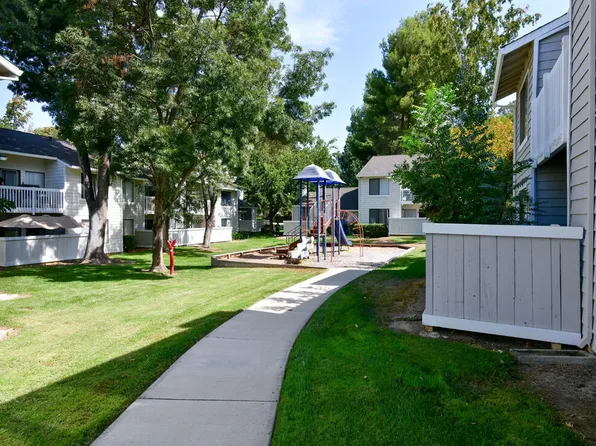 Crossing at Arroyo Trail