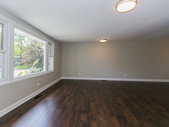 5th image of 3064 Wakefield Dr
