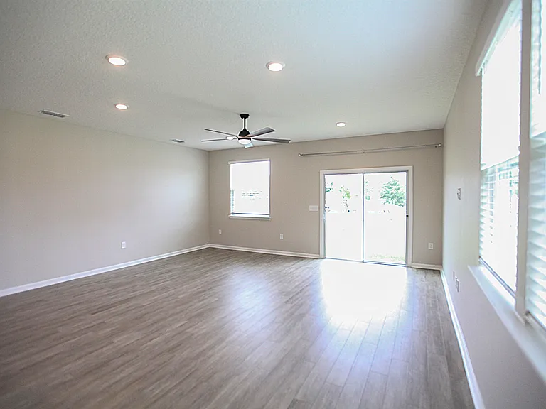 55 Great Star Ct — Photo 13