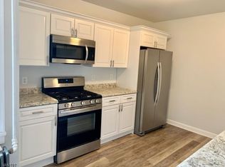 1016 Hillside Ave, Newton, NJ 07860