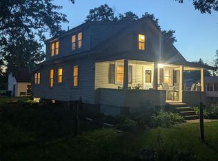 515 3rd Ave, Iowa City, IA 52245