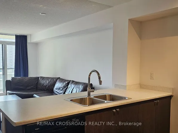 8 Trent Ave, Toronto, ON