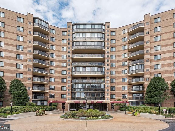 5th image of 8380 Greensboro Dr APT 412