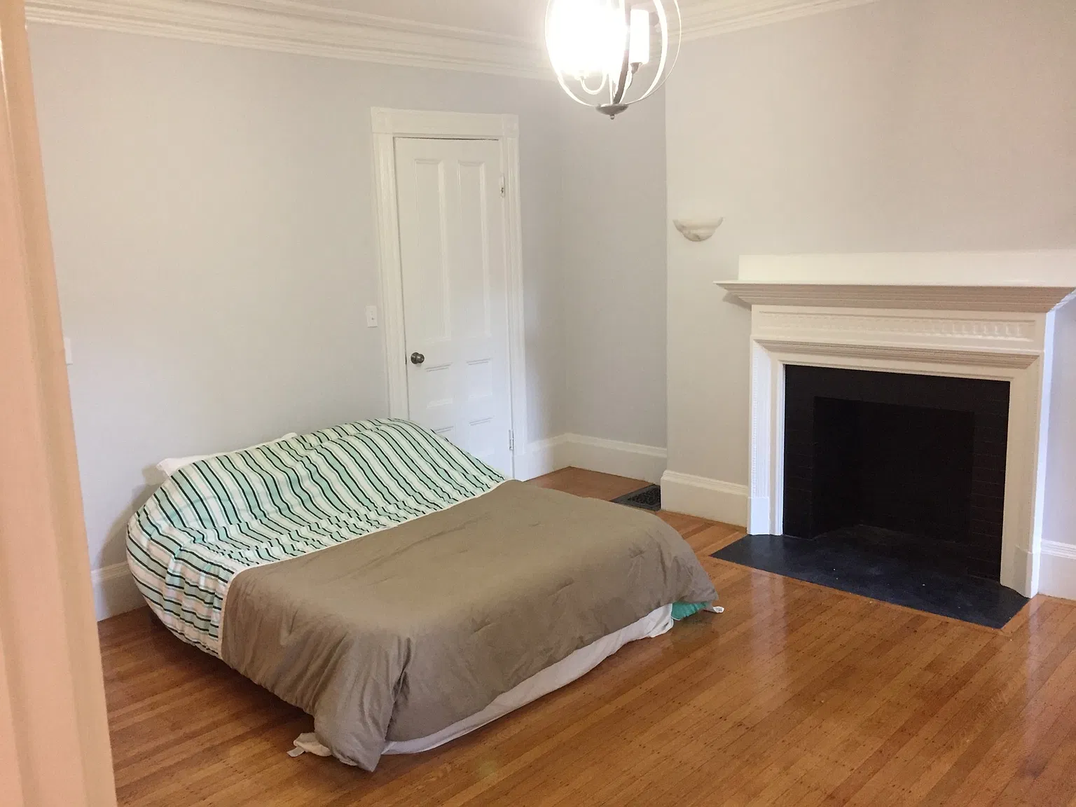 1 bed, 999 sqft, $4,500 — Photo 3