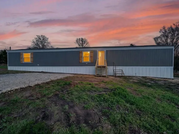 10895 E Catfish Ln, Quinlan, TX 75474